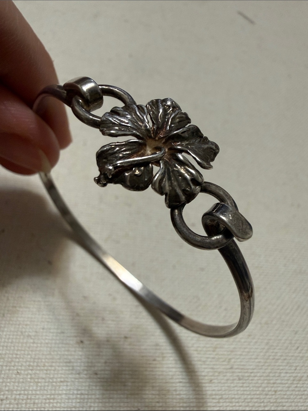 Sterling Silver 915 Floral Hook Bangle Bracelet